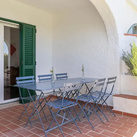 Centralgarve - Excellent & Peaceful In The Center Of Feriehus *